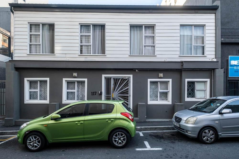 Quiet & Cosy In Claremont Apartment Cape Town Exterior photo